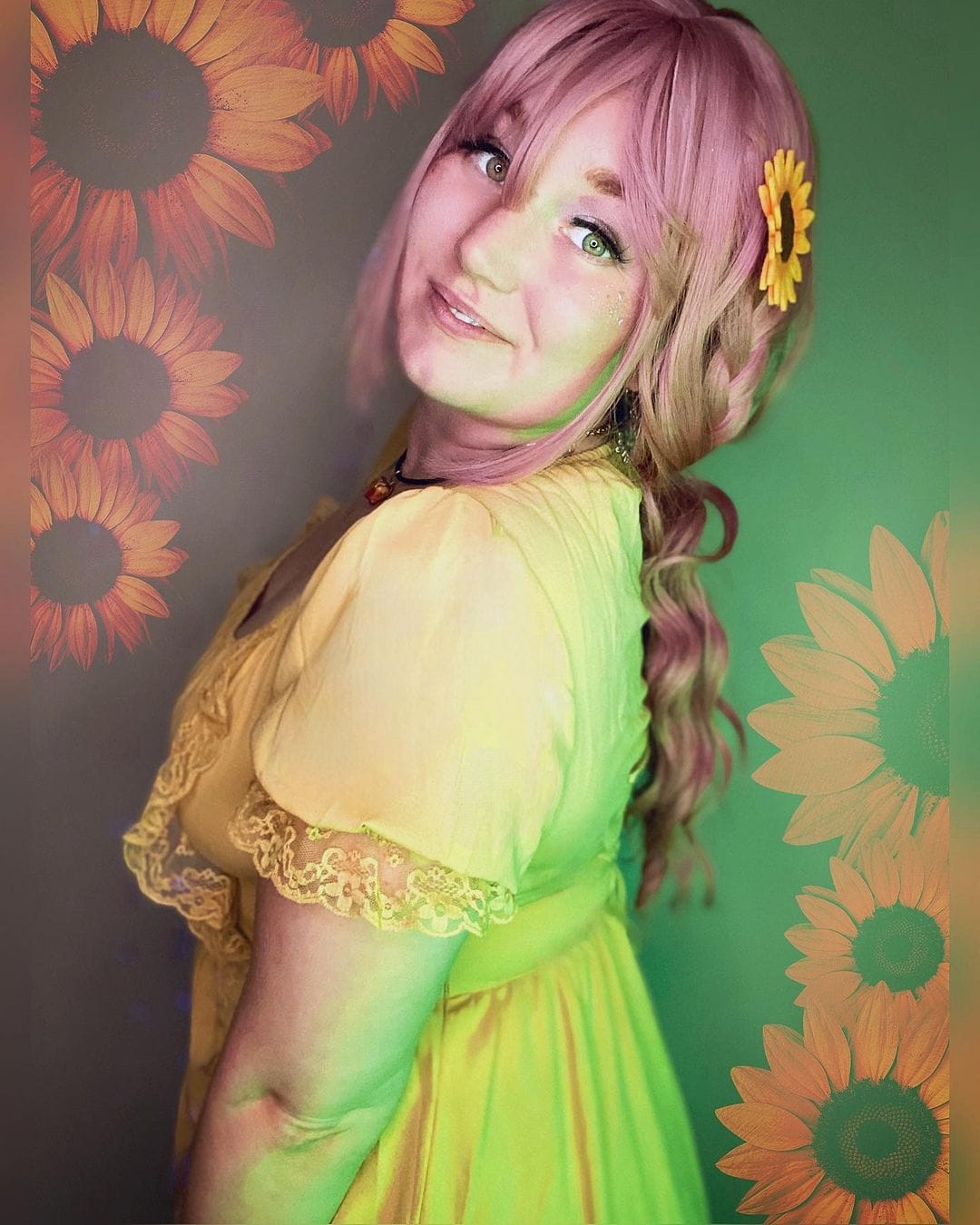 14 Rebecca Cosplay's From One Piece