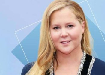 Amy Schumer (Credit: Yahoo Sports)