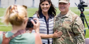 Haley criticizes Trump's remarks on military husband (Credits: New York Post)