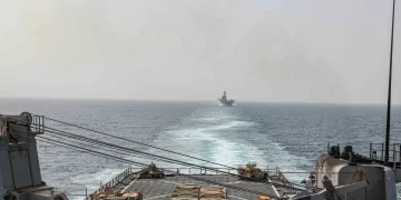 Houthi missiles almost hit US destroyer (Credits: The Guardian)