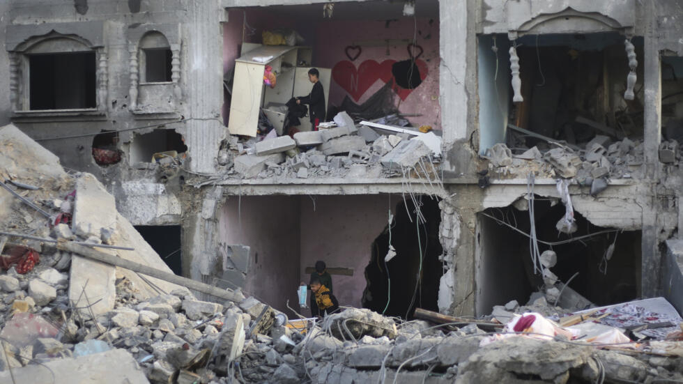 Israel continues to attack Gaza's Rafah, many killed (Credits: France 24)