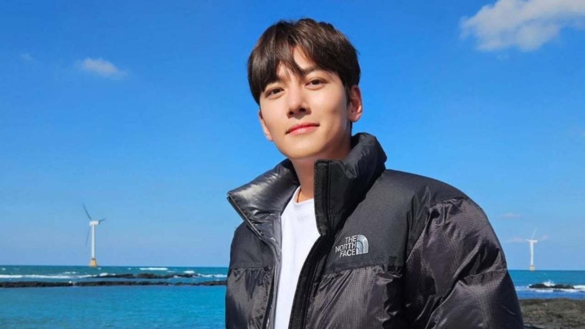 Ji Chang Wook's Agency Issues Apology Over Indoor Smoking Incident ...