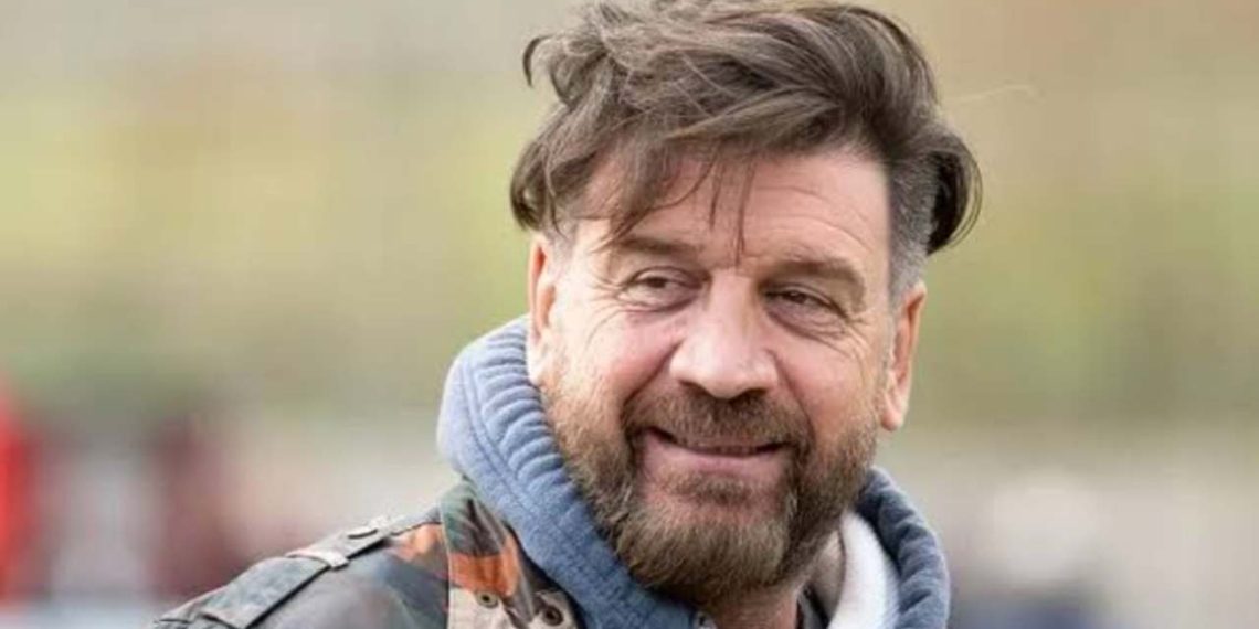 Nick Knowles (Credit: Pinterest)