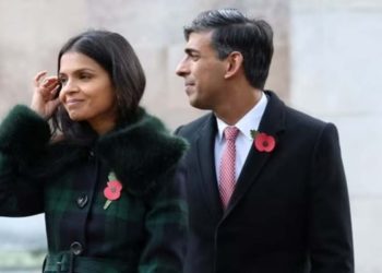 Rishi Sunak and his wife, Akshata Murthy (Credit: X)