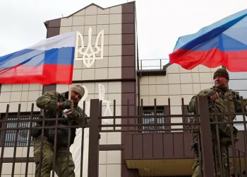 Russian troops continue to advance amidst conflict (Credits: CFR)