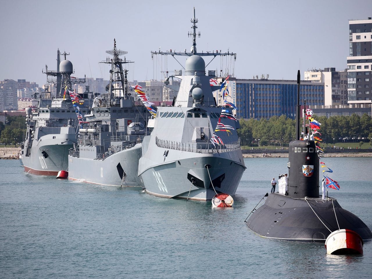 Strikes on Russian Black Sea fleet escalate tensions (Credits The Wall Street Journal)