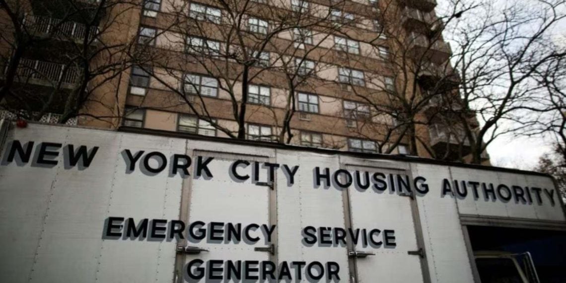 A generator provides electricity to NYCHA building having no water and heat, following the Hurricane Sandy (Credit: Reuters)