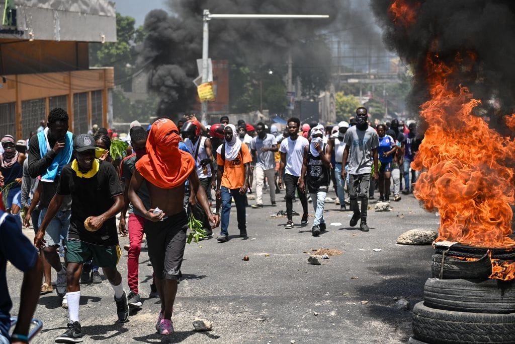 Violence in Haiti increases causing aid blockage (Credits: Jacobin)
