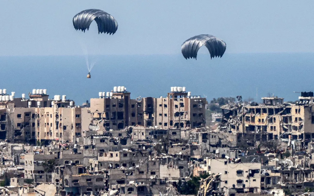 Airdropped aid tragedy underscores Gaza's ongoing crisis (Credits: RNZ)