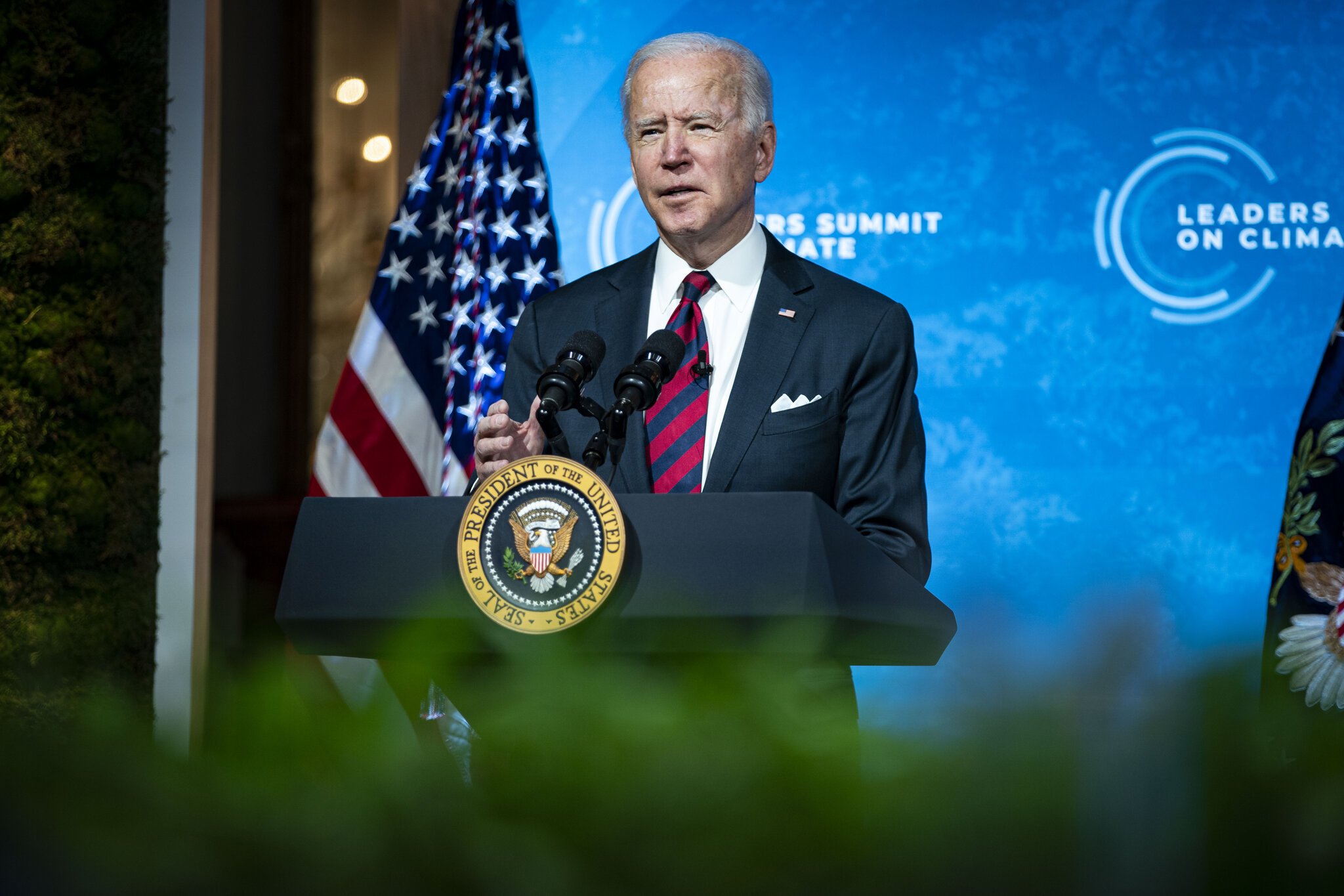 Biden administration's gas plant exclusion raises concerns (Credits: The NY Times)