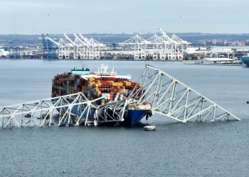 Cargo ship collision triggers bridge collapse (Credits: Getty Images)