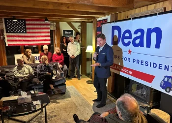 Congressman Dean Phillips ends Democratic presidential nomination bid (Credits: Semafor)