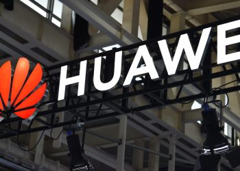 Huawei's unit sales soar by 64% (Credits: CNBC)