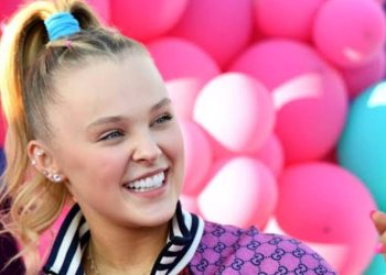 JoJo Siwa has always been fun-loving, despite dealing with breakups in the past (Credit: YouTube)