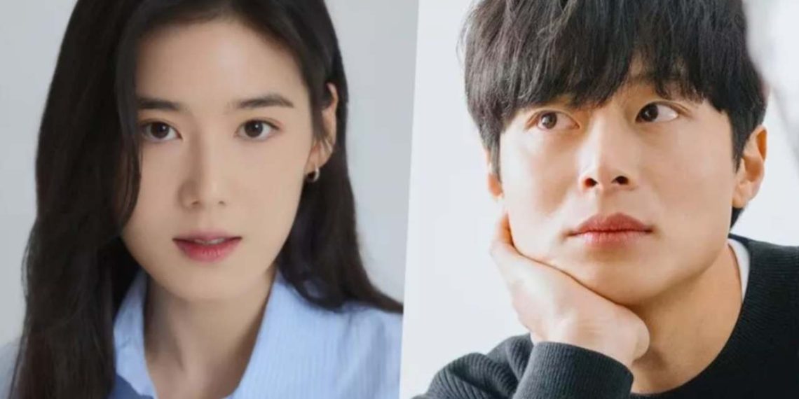 Jung Eun Chae and Kim Chung Jae are officially a couple now (Credit: Soompi)