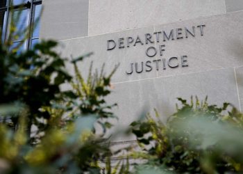 Justice Department incentivizes whistleblowers to expose malpractice (Credits: FNN)