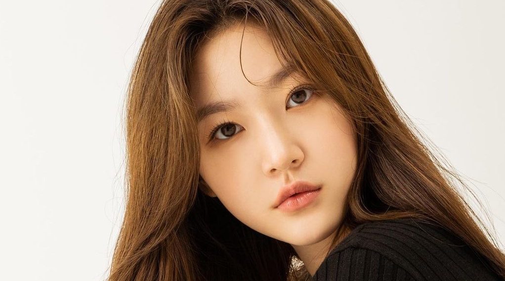 Kim Sae-Ron late Instagram post concerns fans over her deterred mental health.