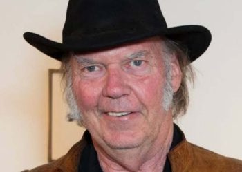 Neil Young (Credit: YouTube)