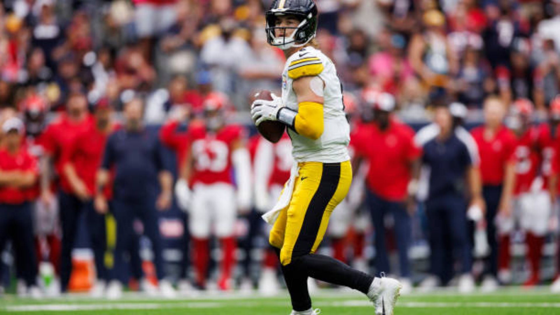 Pittsburgh Steelers Evaluate Quarterback Options for 2024 Season