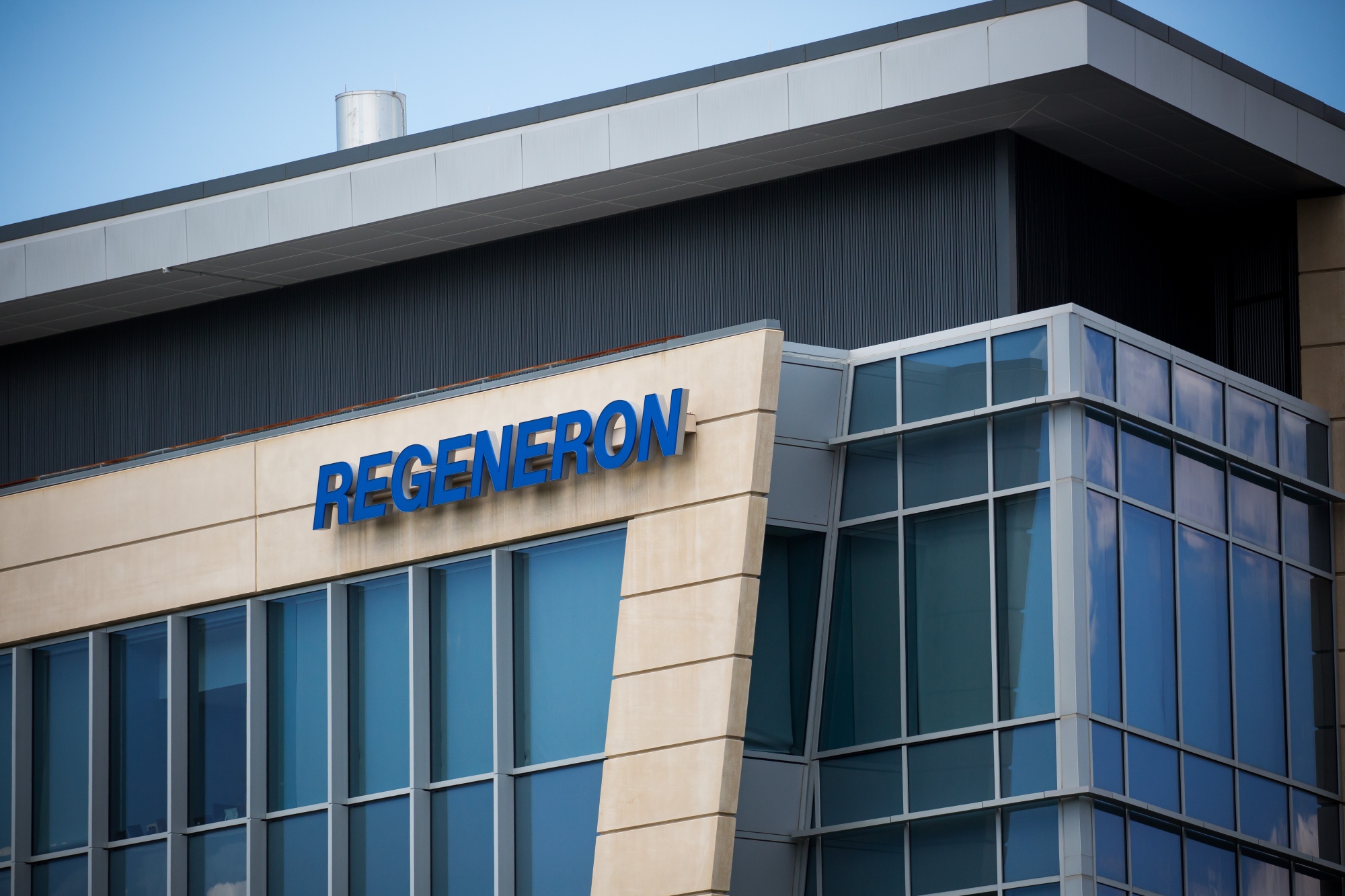 Regeneron's shares dip slightly following FDA's decision (Credits: Bloomberg)