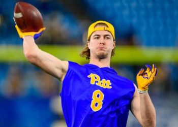 Steelers' Quarterback Making a Bold Move As They Sign Kenny Pickett (Credits: Getty Images)