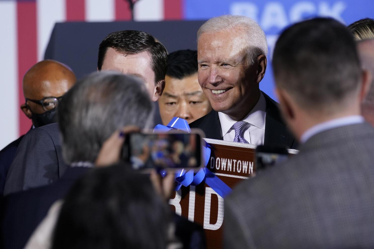 Subtle distinctions observed within Biden's support base raise Democratic concerns (Credits: AP News)