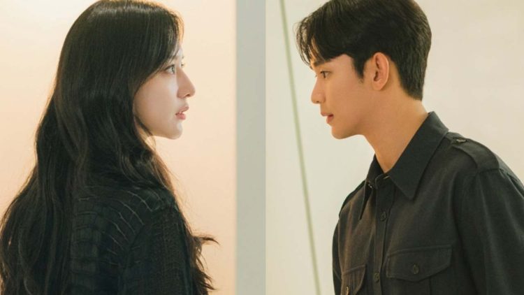 Turbulent Times: Kim Ji Won and Kim Soo Hyun in 'Queen of Tears ...