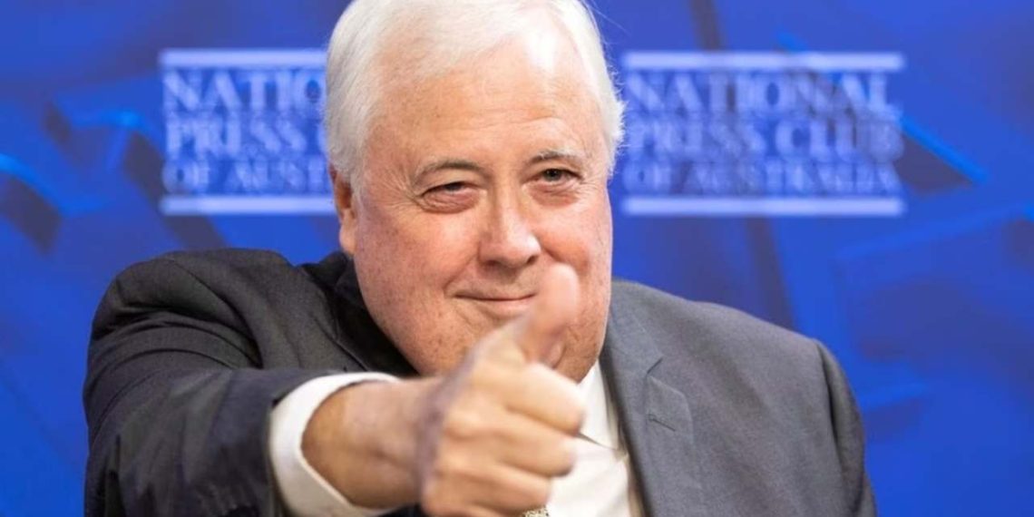 Clive Palmer (Credit: YouTube)