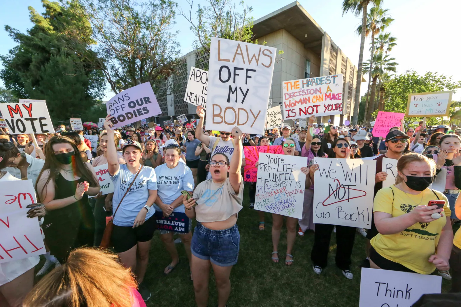 Abortion rights advocates mobilize for potential ballot measure (Credits: AP Images)