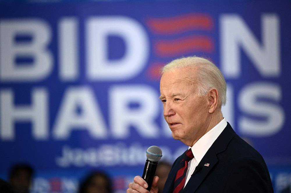 Biden's campaign maintains a significant fundraising lead with $85 million (Credits: AFP)