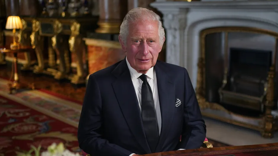 Buckingham Palace confirms his visit to a cancer treatment center (Credits: Getty Images)