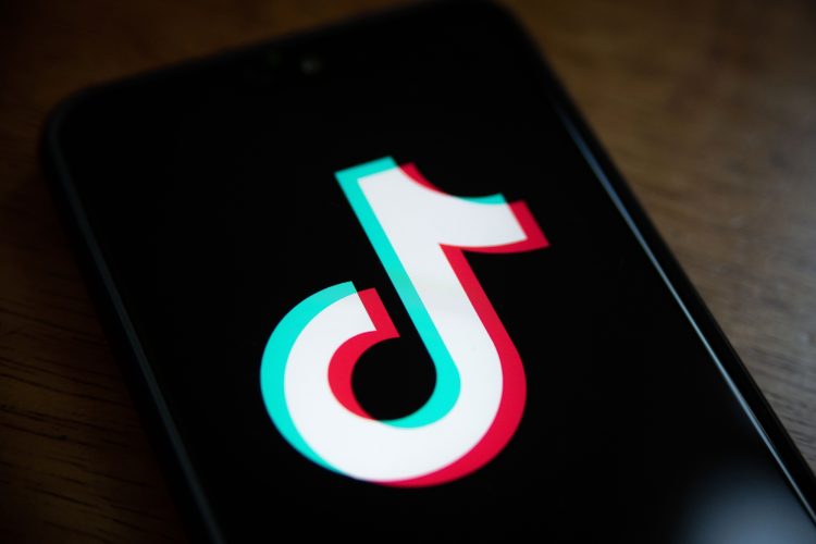 EU scrutinizes TikTok Lite for possible addictive effects (Credits: Bloomberg)