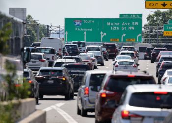 FHWA rule flexibility allows states to set emission reduction targets (Credits: Getty Images)