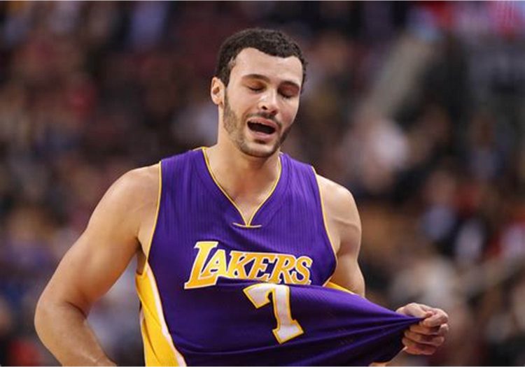 Larry Nance Jr.