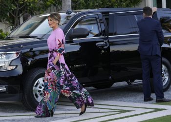 Melania Trump's return to political fundraising garners attention (Credits: AP Photo)