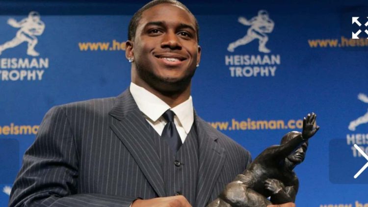 Reggie Bush won the Heisman Trophy (Credit: YouTube)