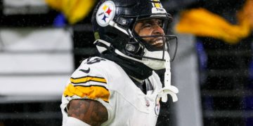 Steelers GM Omar Khan's Pursues To Be Veteran Receiver (Credits: Getty Images)