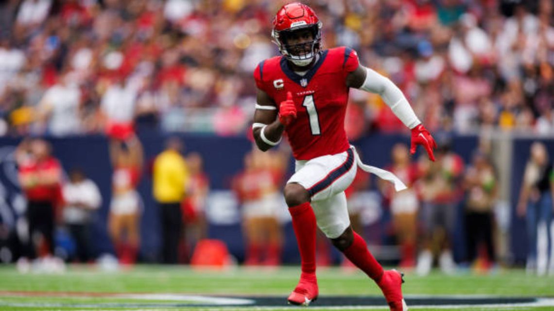 Stefon Diggs Returns To No 1 The Texans Jersey Swap Sparks Buzz Otakukart