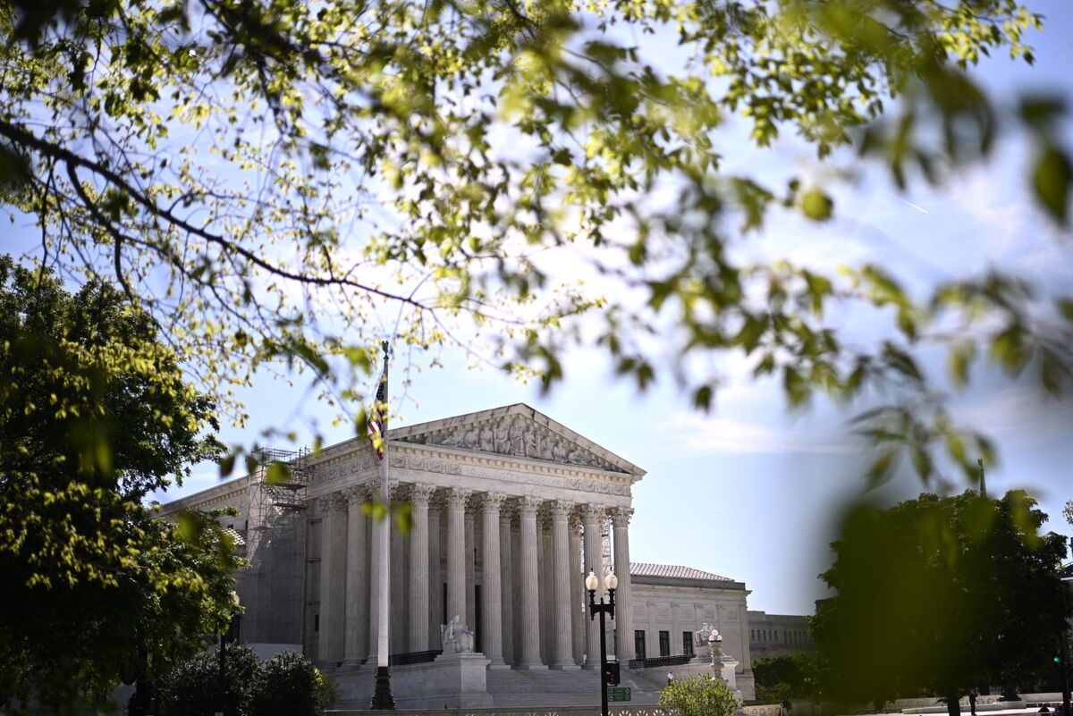 Supreme Court grapples with clash between state abortion ban and federal law (Credits: Bloomberg)