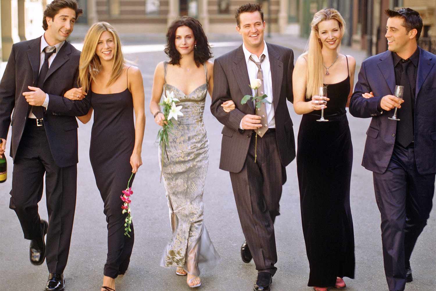 The ‘Friends’ Cast Will Mark 20th Anniversary of Finale Without Matthew Perry 12 The ‘Friends’ Cast
