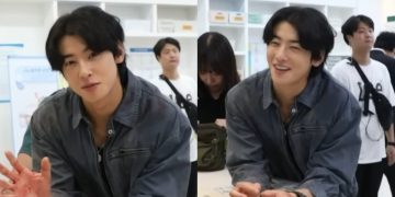 Actor Cha Eun-woo praised for uplifting atmosphere on drama set.