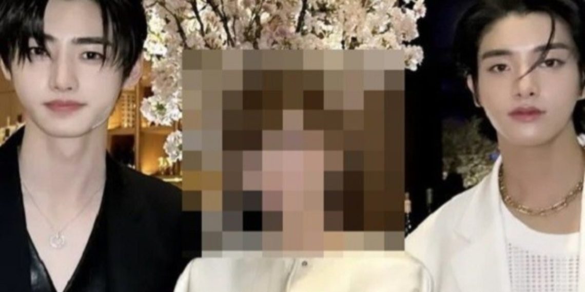 Enhypen members criticized for posing with a Japanese bar hostess.
