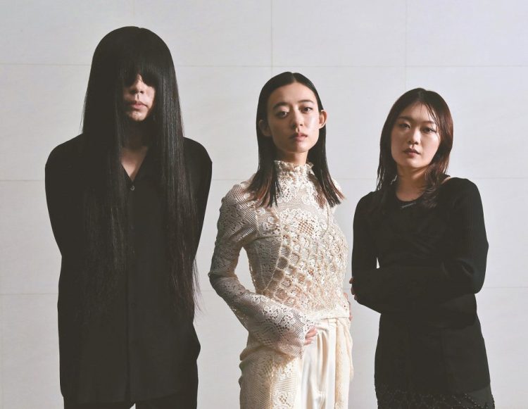 Hitsujibungaku (credits - Crunchyroll)