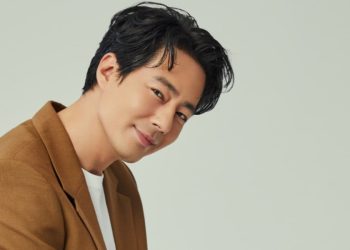 Actor Jo In-sung in positive talks for 'Humint' role.