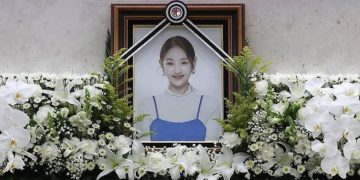 Park Bo-Ram's funeral portrait left fans heartbreaking.