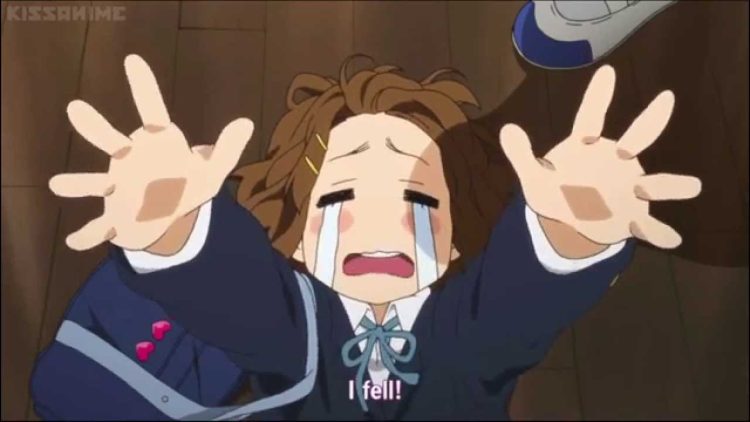 Yui from K-On (credits - Crunchyroll)