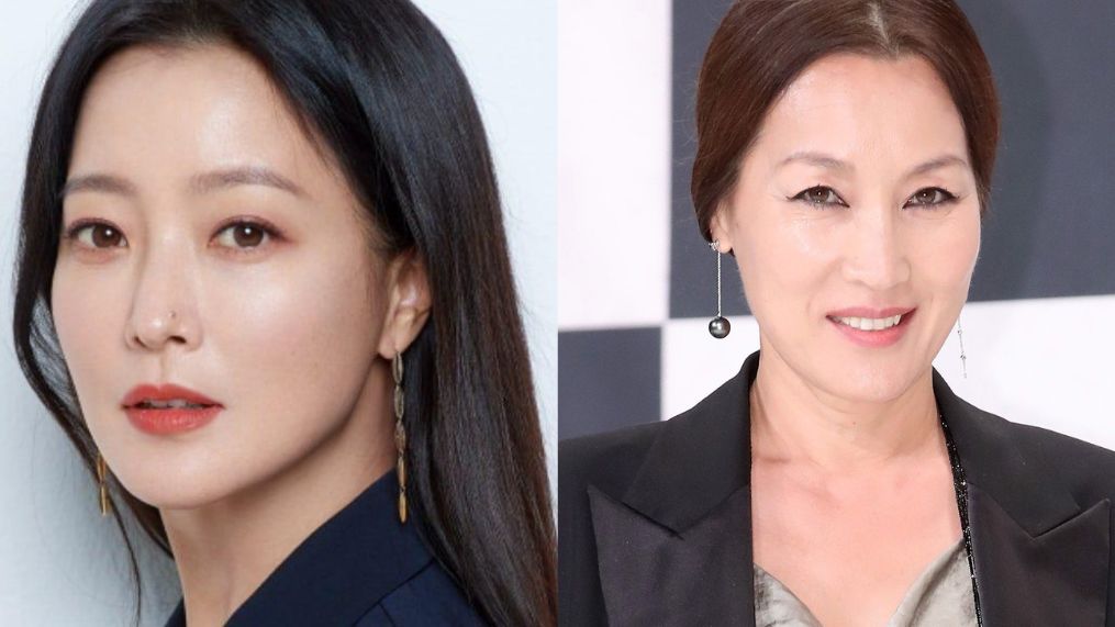 Actress Kim Hee Sun (Left) and Actress Lee Hye Young (Right)