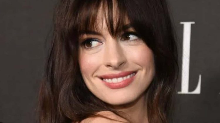 Anne Hathaway (Credit: X)