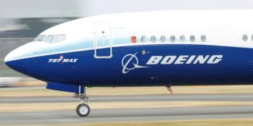 Boeing faces FAA scrutiny over alleged incomplete testing documentation (Credits: ABC30)