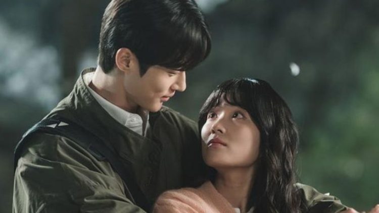 Byeon Woo Seok and Kim Hye Yoon's on-screen chemistry captivates audiences